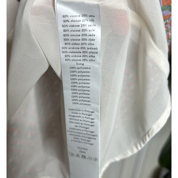 0039 Italy Tiered Short Skirt Geometric Flowy Made in Portugal Size L - Picture 6 of 9